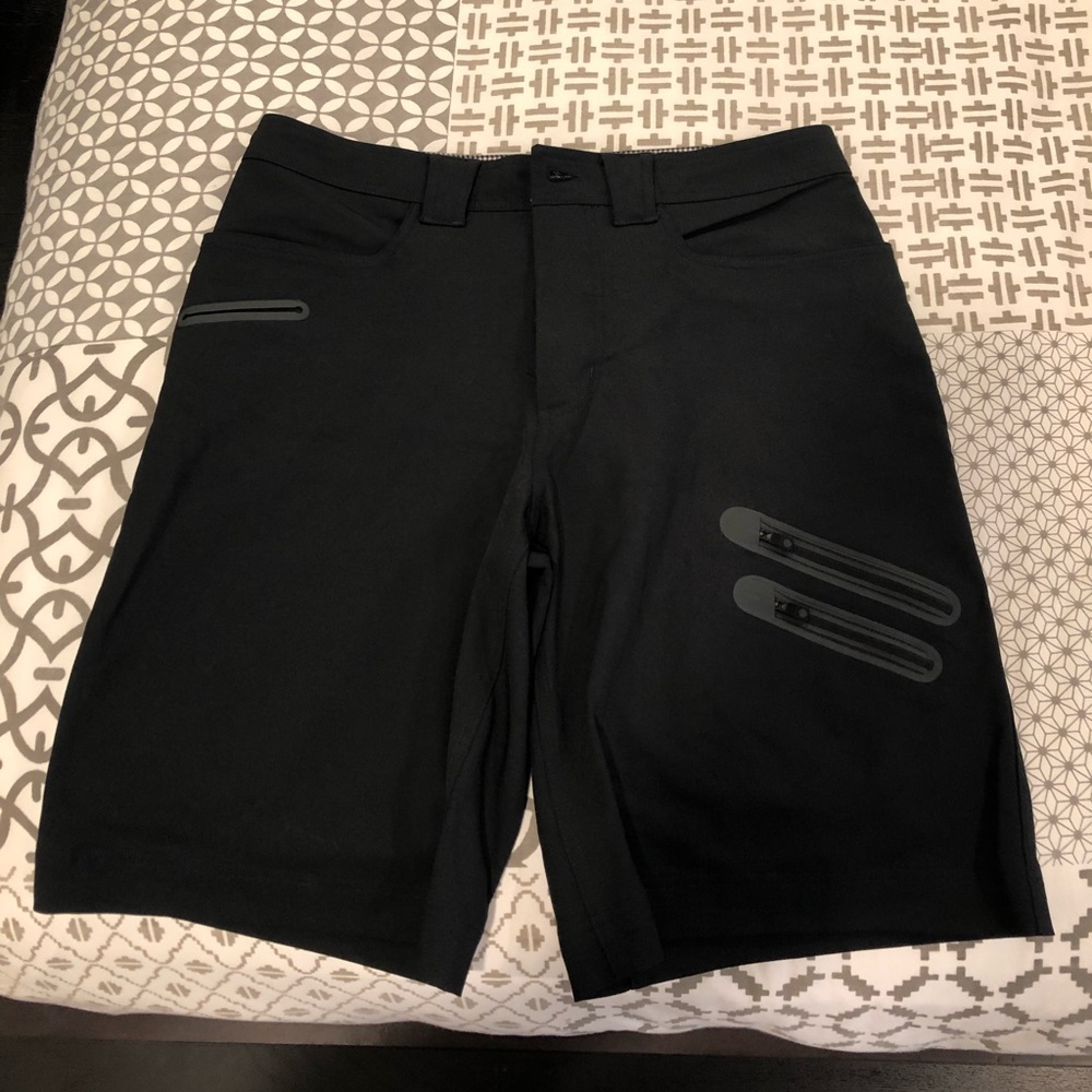 Lululemon Commute Shorts